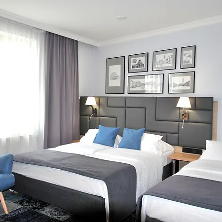 Wloski Italia Boutique Old Town Hotel 3*
