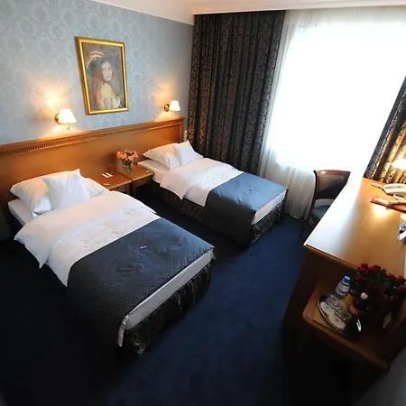 Hotel Wloski Italia Boutique Old Town 3*
