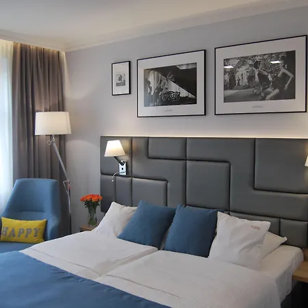 Wloski Italia Boutique Old Town 酒店 3*