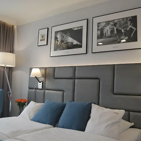 Hotel Wloski Italia Boutique Old Town 3*
