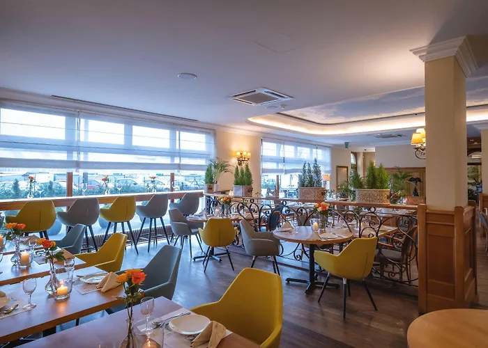 ホテル Wloski Italia Boutique Old Town 3*