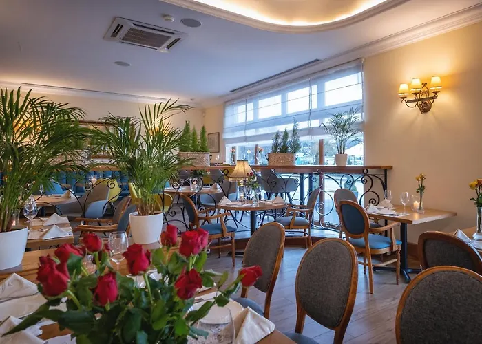 Wloski Italia Boutique Old Town ホテル