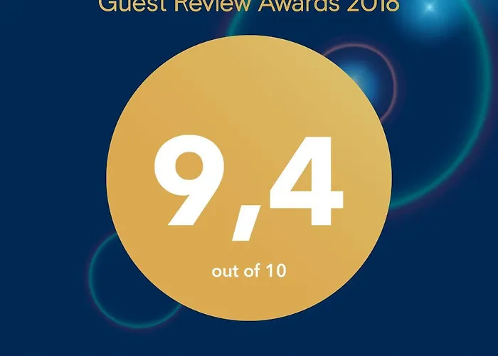 ホテル Wloski Italia Boutique Old Town 3*